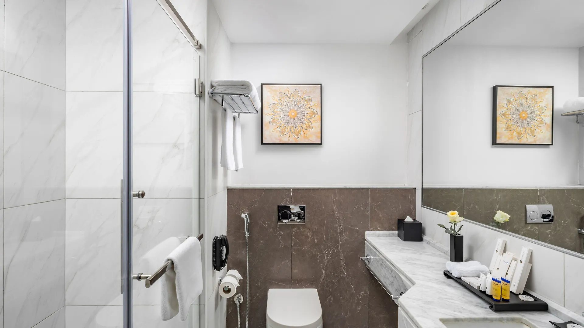 Wirgan Al Noor, Tapestry Collection By Hilton Otel Mekke