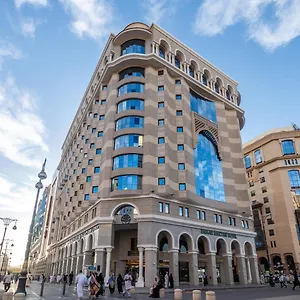 *** Otel Golden Tulip Al Mektan Suudi Arabistan