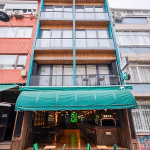 فندق Elephant In The