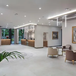 Doubletree By Hilton Center 4* Filibe