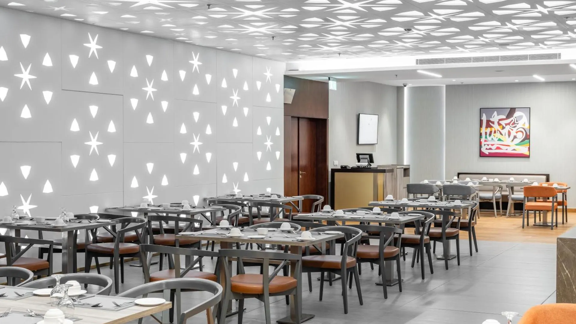 Wirgan Al Noor, Tapestry Collection By Hilton Hotel Mecca Arab Saudi